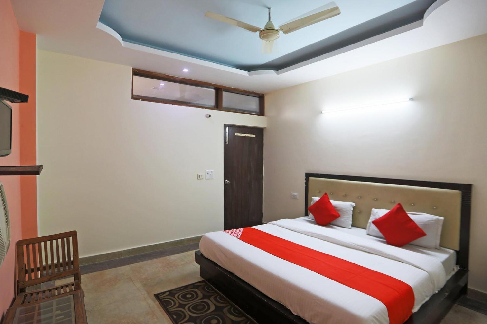 Hotel O Ashoka Inn Hotel Near Botanical Garden Noida Exterior photo