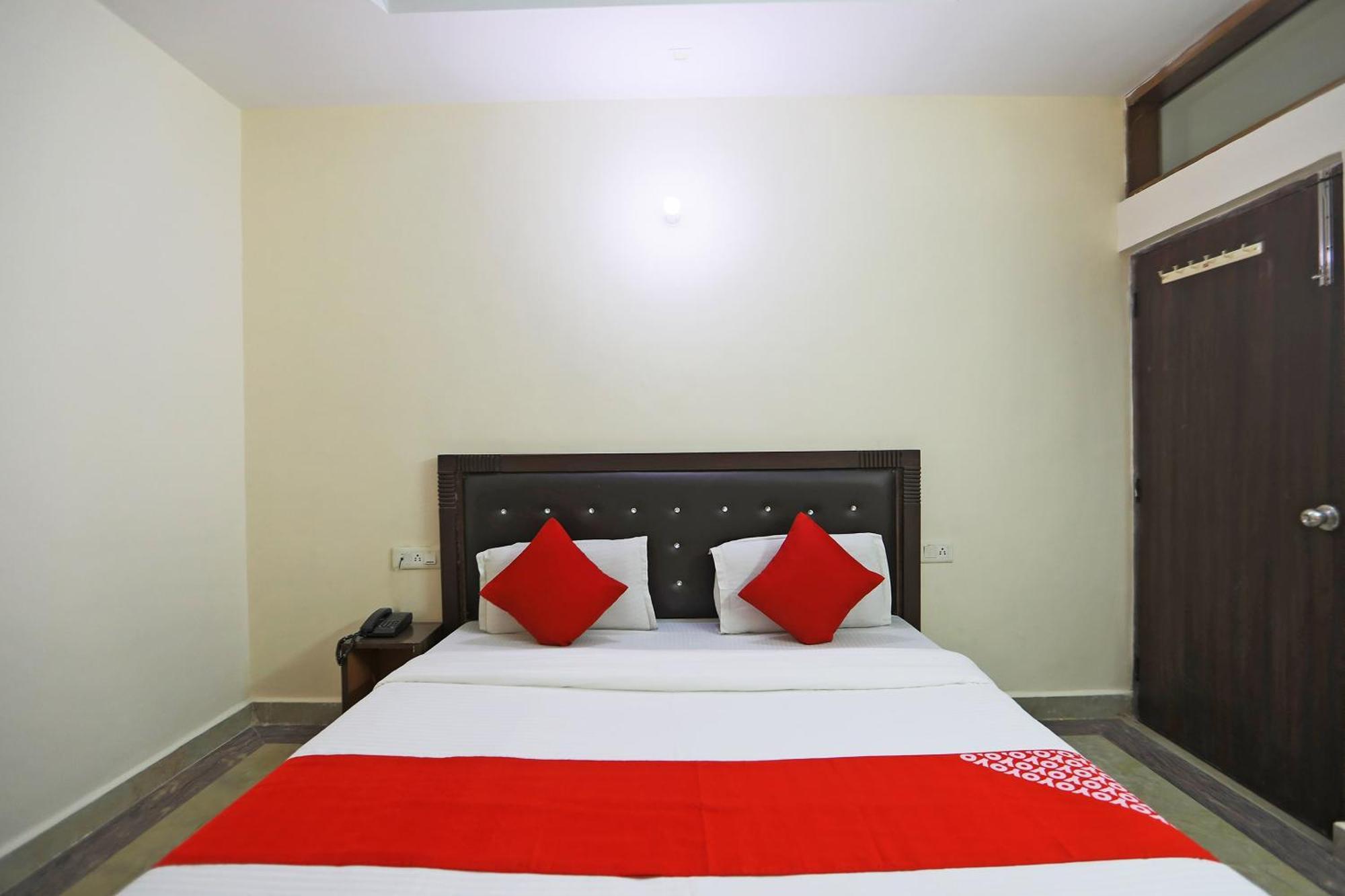 Hotel O Ashoka Inn Hotel Near Botanical Garden Noida Exterior photo