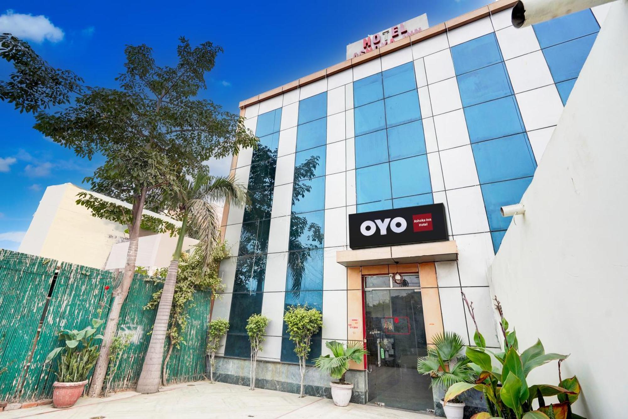 Hotel O Ashoka Inn Hotel Near Botanical Garden Noida Exterior photo