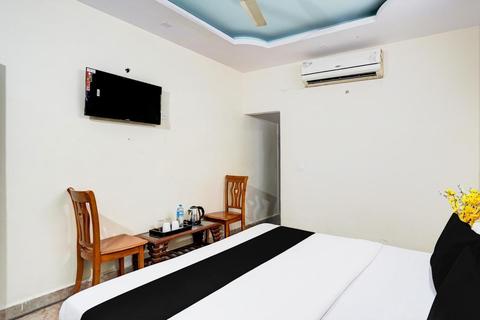 Hotel O Ashoka Inn Hotel Near Botanical Garden Noida Exterior photo