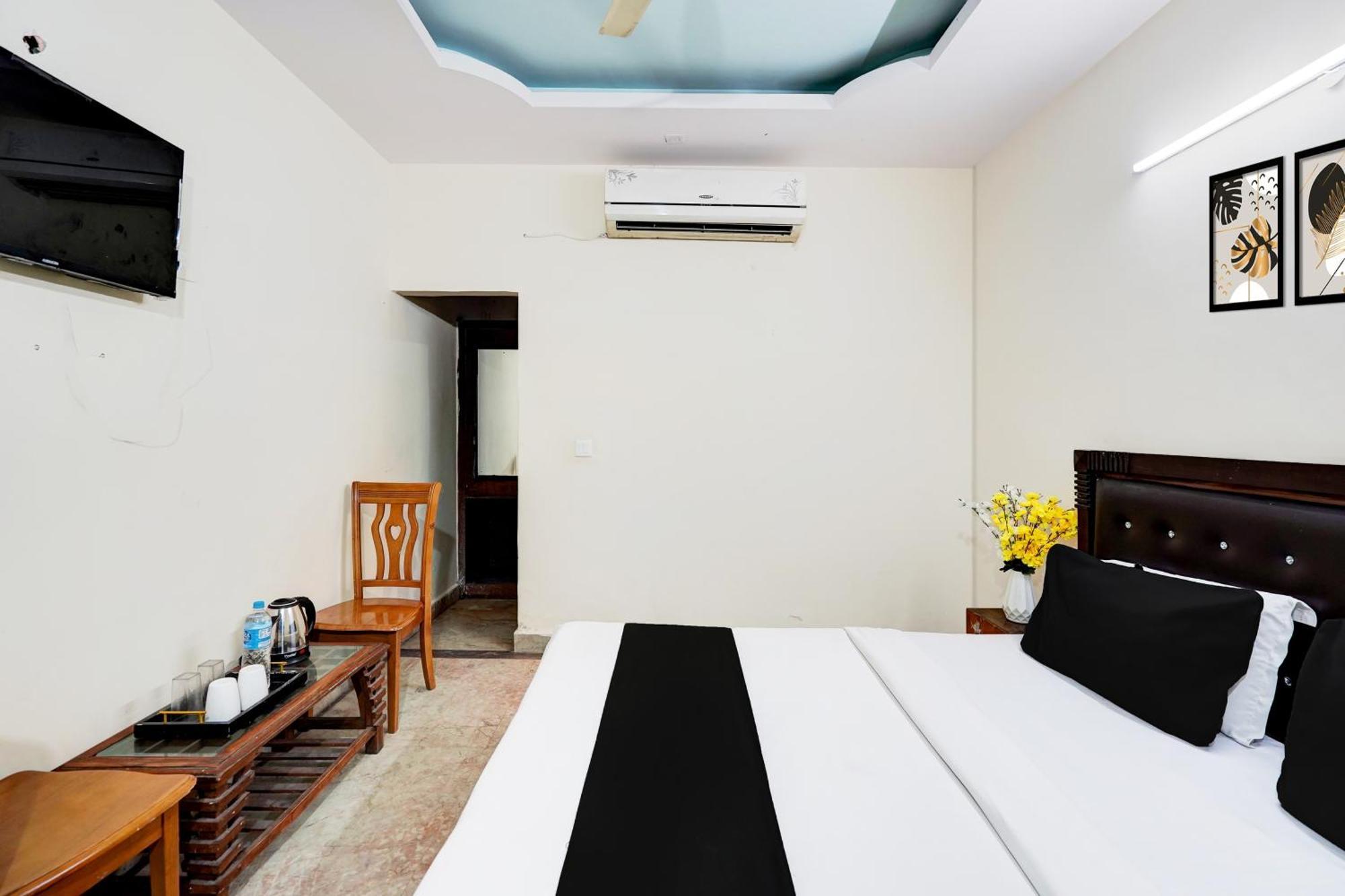 Hotel O Ashoka Inn Hotel Near Botanical Garden Noida Exterior photo